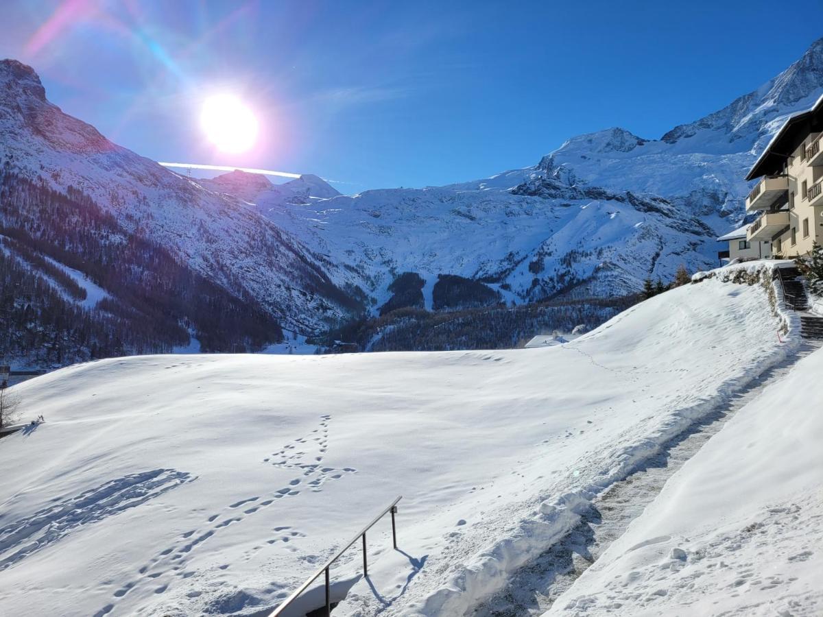 Chalet Ideal Saas-Fee Exterior foto